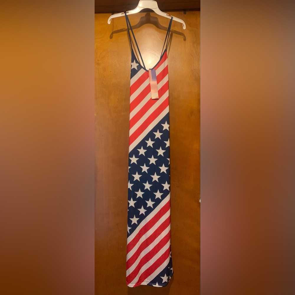 NWT American Leisure Size M American Flag Maxi Dress